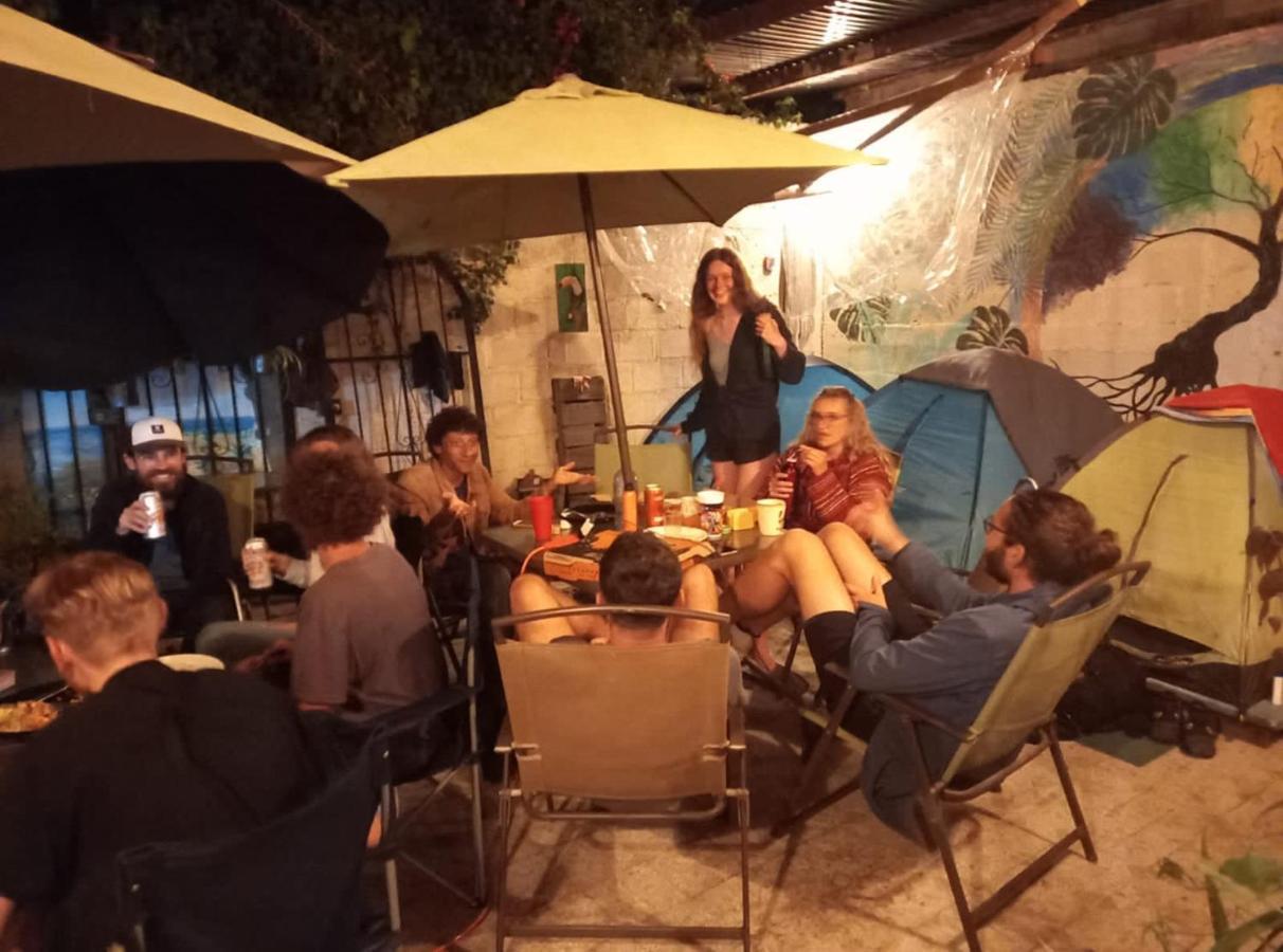 La Gaceta Camping Hotel Antigua Esterno foto